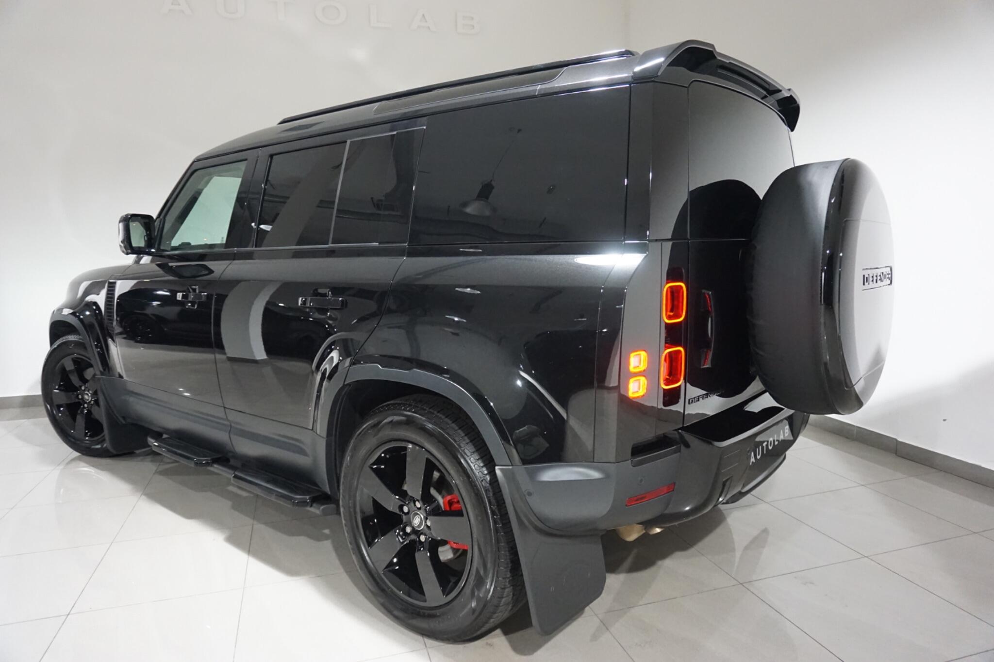 Land Rover Defender 110 3.0 D250 MHEV HSE Hard Top SUV Auto 4WD MWB Euro 6 (s/s) 5dr